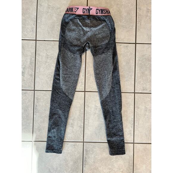 079 Gymshark Leggings Small Grey Flex Dry Moisture Management Compression - Picture 2 of 6